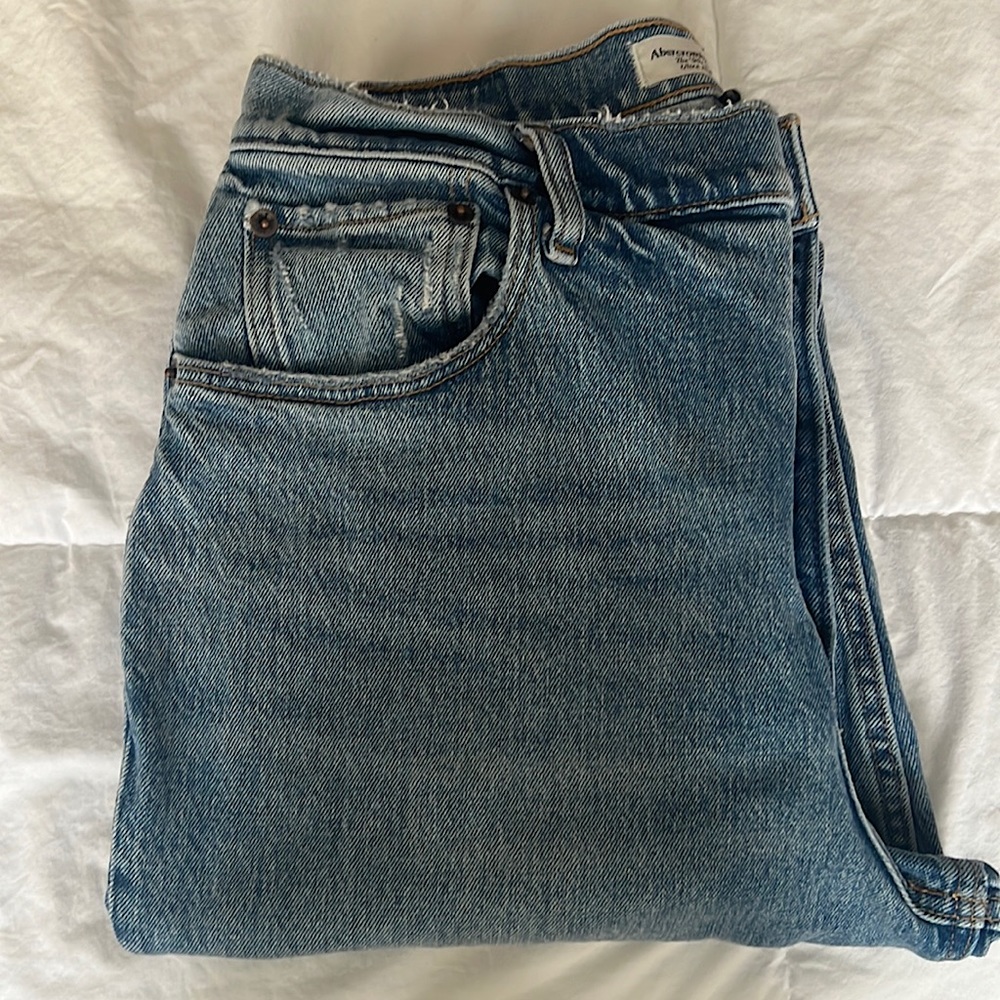 Abercrombie & Fitch The 90s straight ultra High rise denim jeans